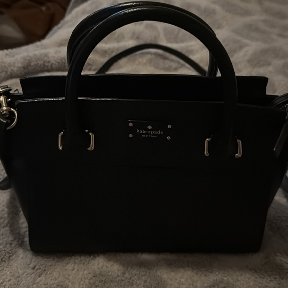 Kate Spade Crossbody - Picture 3 of 9